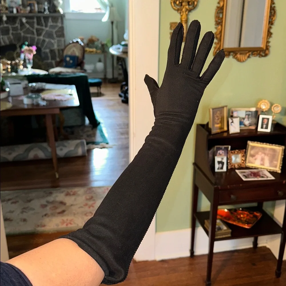 Vintage NWOT Dressy Black Cloth‎ Elbow Length Black Gloves